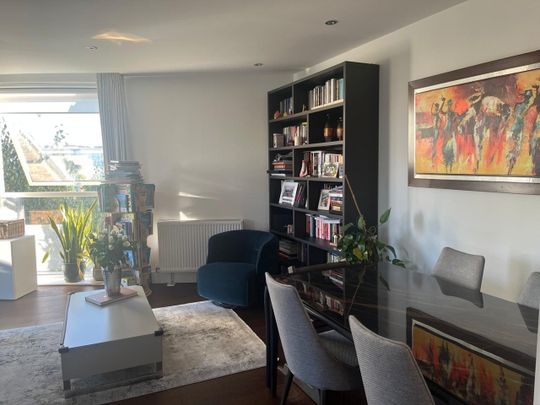 2 Bed Flat, Verdant House, TW9 - Photo 1