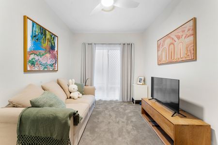 20 Langer Circuit, North Lakes QLD 4509 - House For Rent | Domain - Photo 3