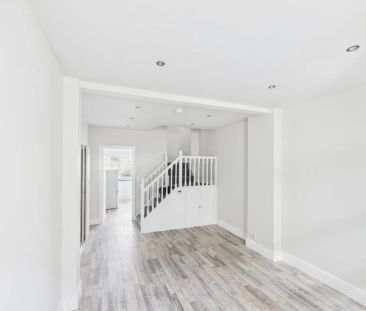 49 Spencer Street - Photo 2