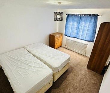 4 bedroom house share to rent - Photo 4