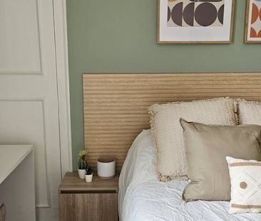 Rambla de Catalunya, Barcelona, Catalonia 08008 - Photo 4