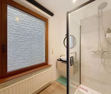 Châtelain: Renovated and furnished studio - Photo 6