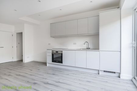 Portland Road, London, SE25 - Photo 3