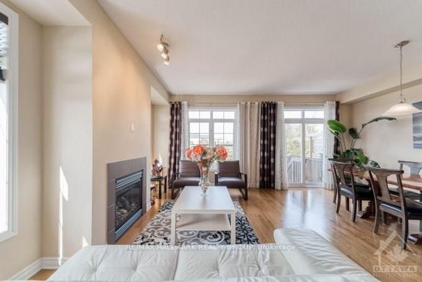 For Lease - 401 Foxhall Way, Kanata, Ontario - Photo 1