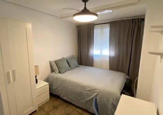 Carrer San Edesio, Manises, Valencian Community 46940