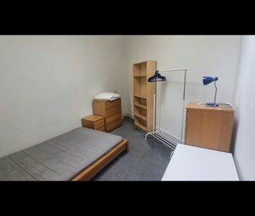 Room in a Shared Flat, Bernard Terrace, EH8 - Photo 6