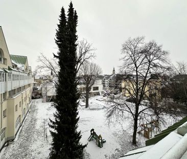 Zentral und ruhig gelegene Dachgeschoßwohnung mit Terrasse! - Foto 6