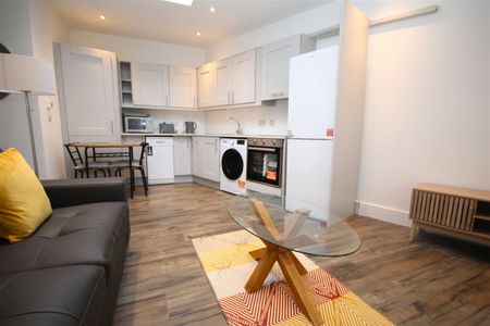 Lisle Road, Walkinstown, Dublin 12 - Photo 2