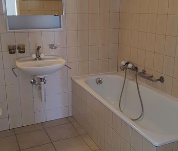 Grand appartement de 3,5 pièces au 1er étage - Photo 6