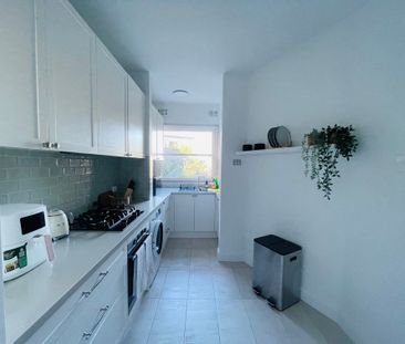 Bellevue Hill - Photo 6