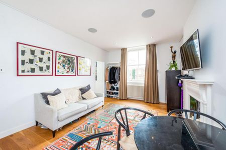 1 bedroom flat to rent - Photo 2
