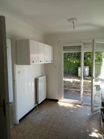 Location Maison 4 pièces 98m² - Photo 2