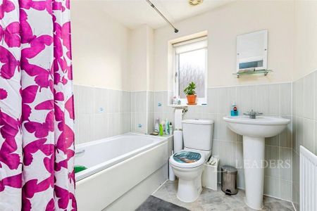 4 bedroom house to rent - Photo 2