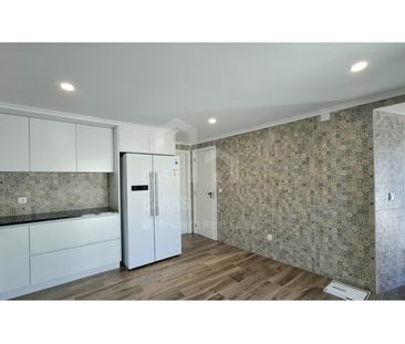 Moradia T3 em Lisboa - Photo 2