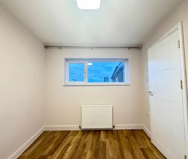 6 Bedroom House To Let - Photo 6