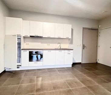 Gelijkvloerse assistentiewoning - serviceflat - gelegen in het cent... - Foto 4