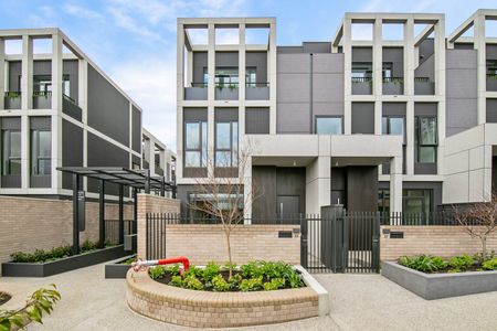 25 Maple Walk, Moonee Ponds VIC 3039 - Photo 3