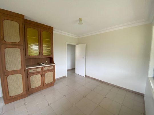 Newly Renovated Unit! - Photo 1