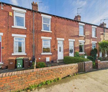 2 bedroom terraced house to rent - Photo 2