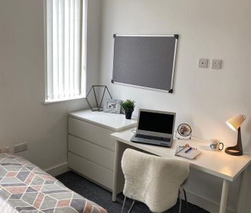 1 bedroom in a house share to rent - Photo 6