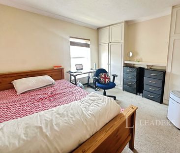 2 bedroom mid-terrace to rent Henry Street, Kenilworth, CV8 - Photo 1