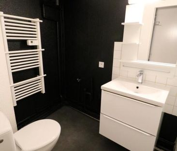 Location Appartement 2 pièces 43m² NANTES 44100 - Photo 2
