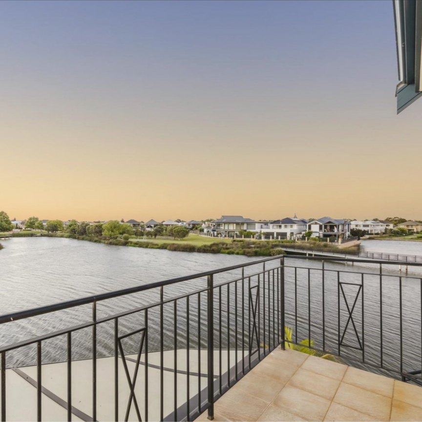 Unit 6, 151 Grindleford Drive, Stirling, WA - Photo 1