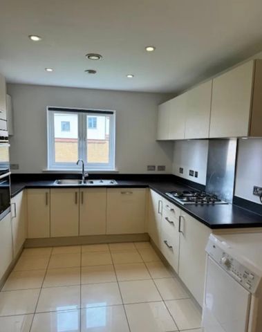 4 bedroom house share to rent - Photo 4