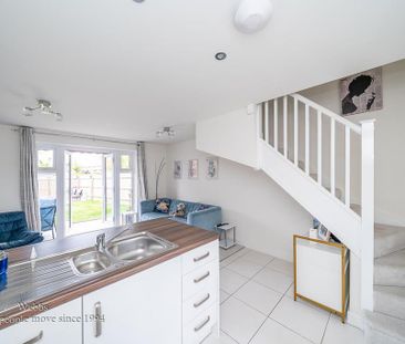 2 bedroom semi-detached house to rent - Photo 3