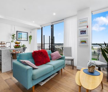 Bright Two Bedroom by Central Prahran - Photo 1