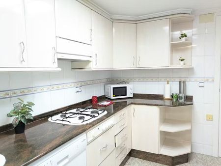 Carrer de Lleida, Valencia, Valencian Community 46009 - Photo 3