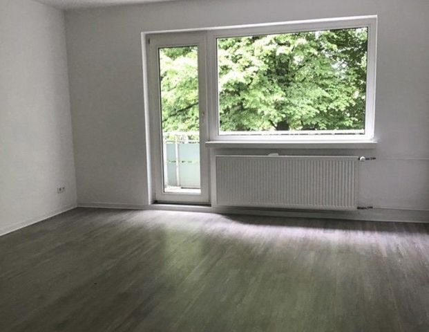 Schnuckelige 3-Zimmer-Wohnung mit tollem Tageslichtbad! - Photo 1