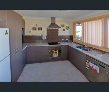 21B Bridge Street, Cessnock, NSW 2325 - Photo 2