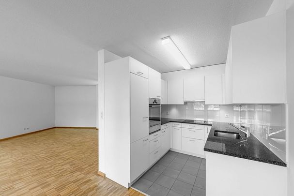 Moderne Wohnung in gepflegter Überbauung - Photo 1