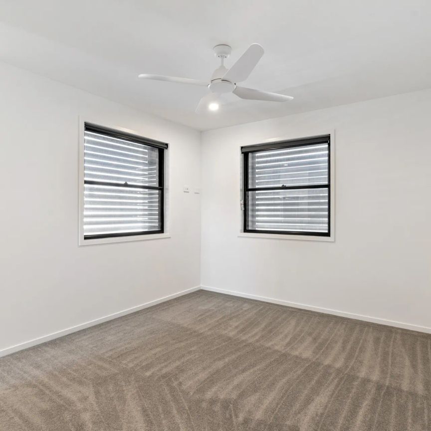 Modern 3 Bedroom Home in Central Coolum! - Photo 1