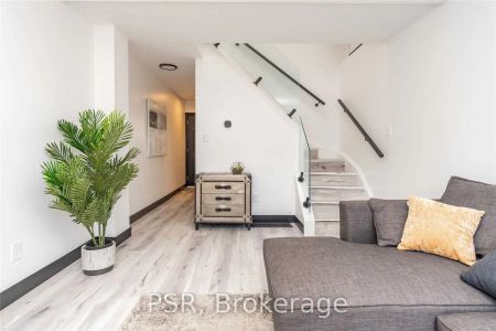 2 Blackthorn Avenue #6 - Photo 3