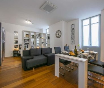Elegant one-room apartment in Piazza Indipendenza - Photo 2