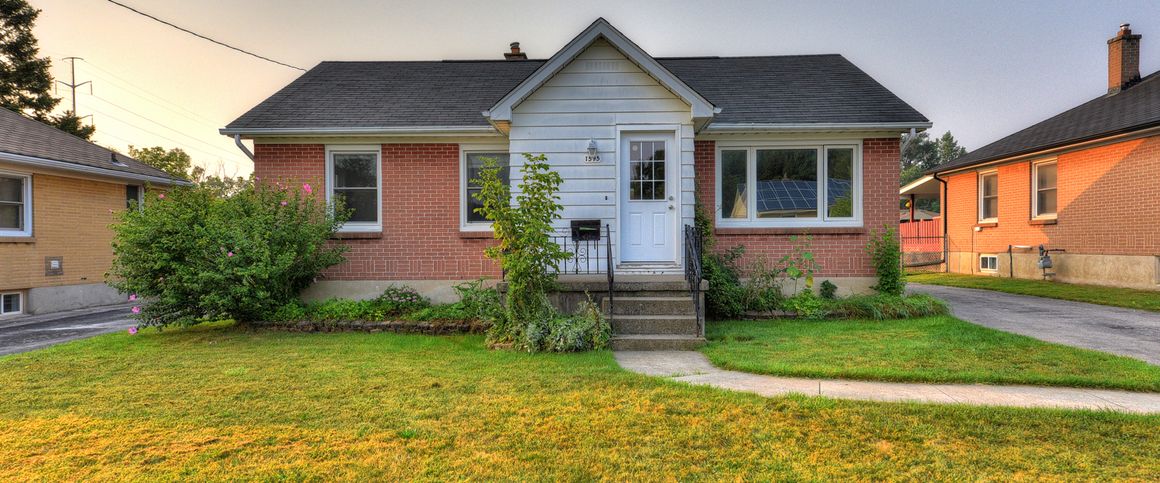 1595 Hansuld Street - Photo 1