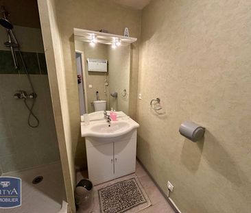 Location Appartement 1 pièce 15m² CHOLET 49300 - Photo 1