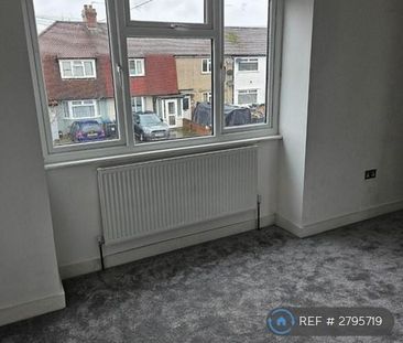 3 bedroom terraced house to rent - Photo 5