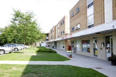 Beckworth Apartments - Photo 2