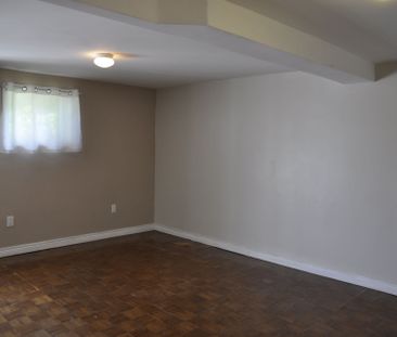 For Lease - 106 Longwood Drive Unit# Basement, Caledon, Ontario - Photo 4