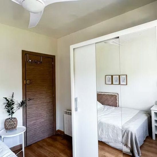 Calle de Nuria, Madrid, Community of Madrid 28034 - Foto 1