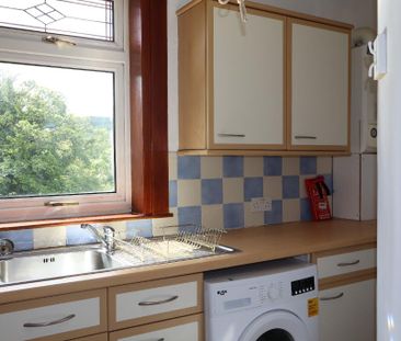 2 bedroom flat to rent - Photo 6