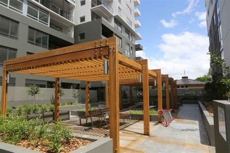 A106/2 Saunders Cl Macquarie Park - Photo 3