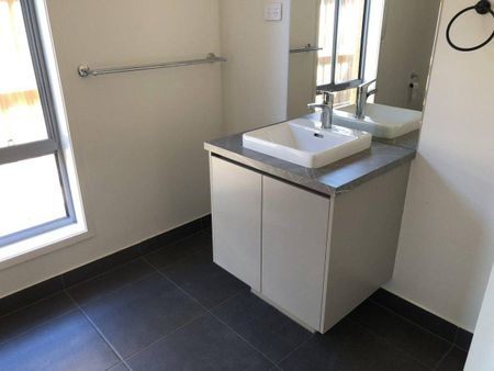 QUIET COURT LOCATION - Photo 4