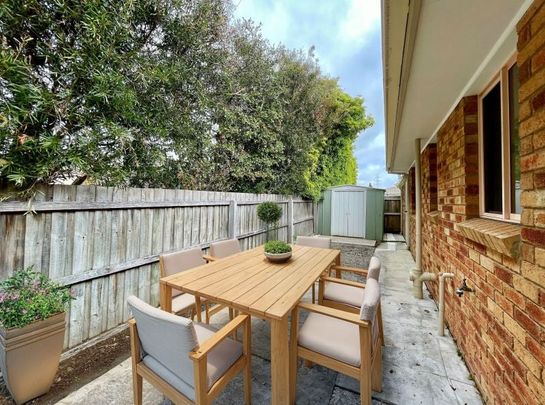 1/10 Mayton Court, Grovedale - Photo 1