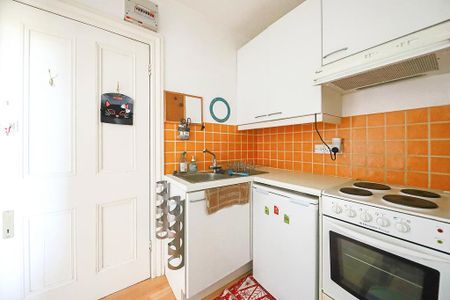 1 bedroom flat to rent - Photo 5