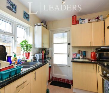 3 bedroom house to rent - Photo 2