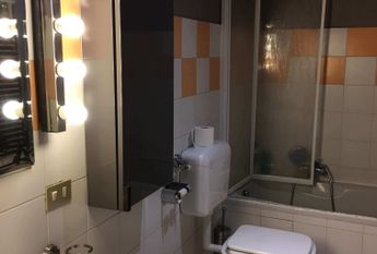 Студия возле метро Moscova